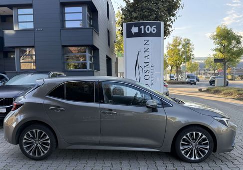 Toyota Corolla, 2024 3