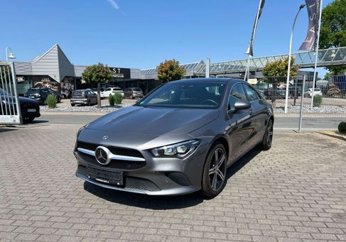 Mercedes-Benz CLA 220, 2021