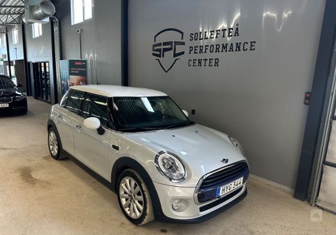 MINI, 2016