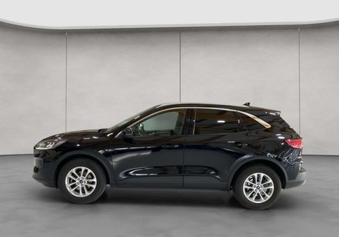 Ford Kuga, 2022 2
