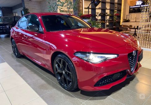 Alfa Romeo Giulia, 2021