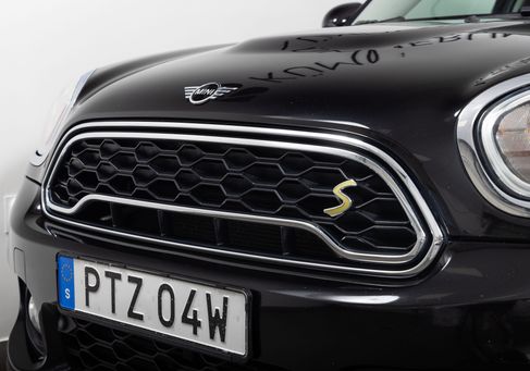 MINI, 2019