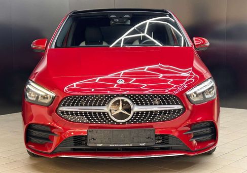 Mercedes-Benz B 220, 2022