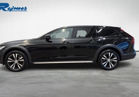 Volvo V90 Cross Country, 2021