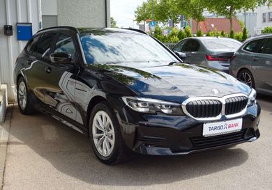 BMW 318, 2022
