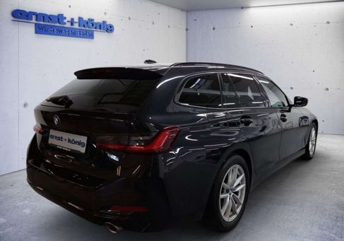 BMW 318, 2023
