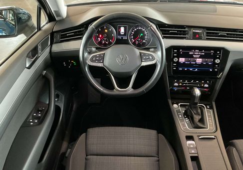 Volkswagen Passat Variant, 2022 3