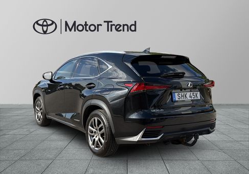 Lexus NX, 2019