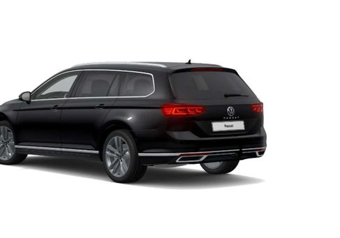 Volkswagen Passat Variant, 2023 3