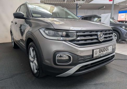 Volkswagen T-Cross, 2019