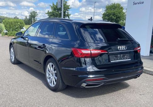 Audi A4, 2022