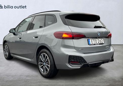 BMW 230, 2023