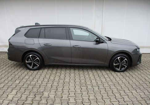 Opel Astra, 2024