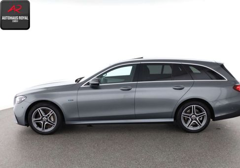 Mercedes-Benz E 300, 2021