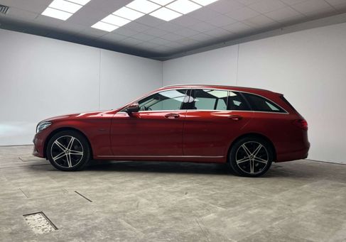 Mercedes-Benz C 300, 2020