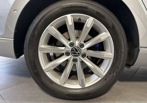 Volkswagen Passat, 2022