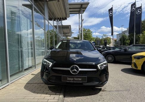 Mercedes-Benz A 250, 2021