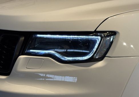 Jeep Grand Cherokee, 2018 2