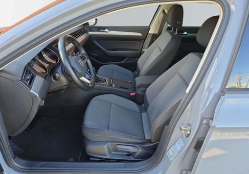 Volkswagen Passat Variant, 2023 3