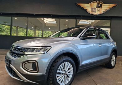 Volkswagen T-Roc, 2022