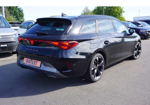 Cupra Leon, 2025