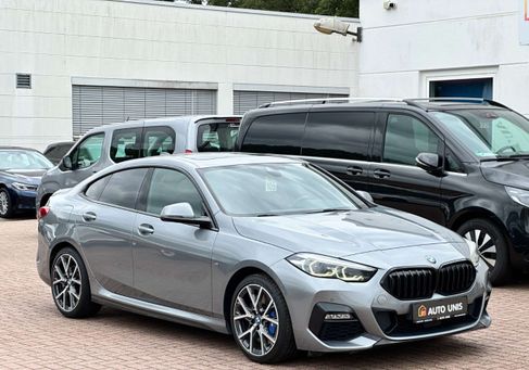 BMW 218, 2022 3