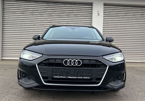 Audi A4, 2022