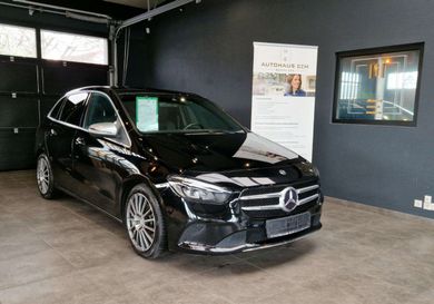 Mercedes-Benz B 180, 2020
