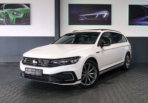 Volkswagen Passat, 2020