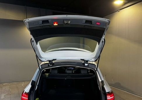 Mercedes-Benz E 300, 2022