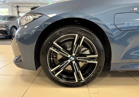 BMW 330, 2026 2