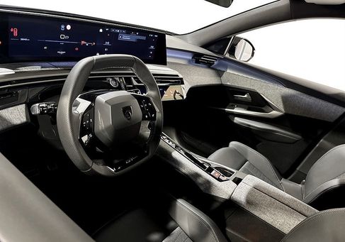 Peugeot 5008, 2025