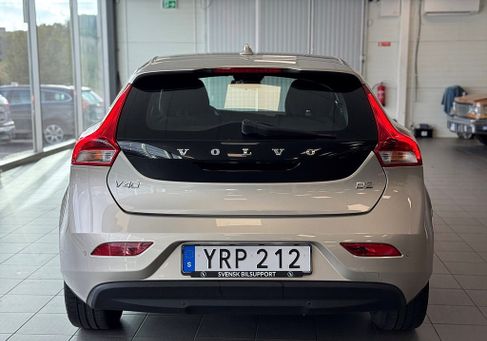 Volvo V40, 2018 3