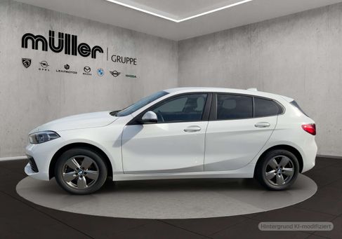 BMW 118, 2024
