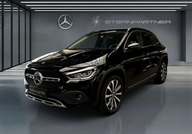 Mercedes-Benz GLA 200, 2023