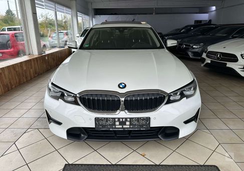 BMW 318, 2019