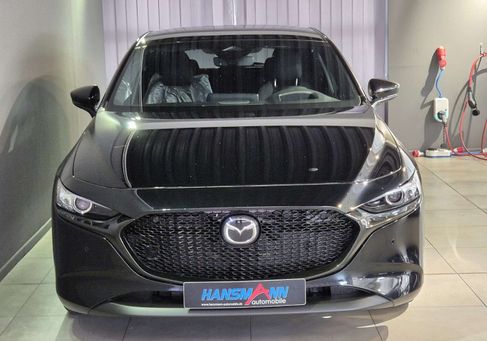 Mazda 3, 2025