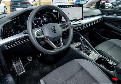Volkswagen Golf, 2025 3