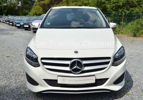 Mercedes-Benz B 180, 2017