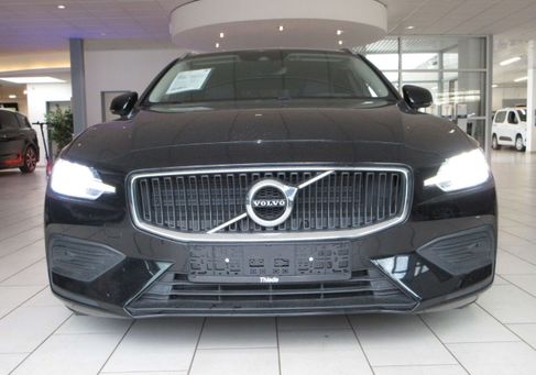 Volvo V60, 2022