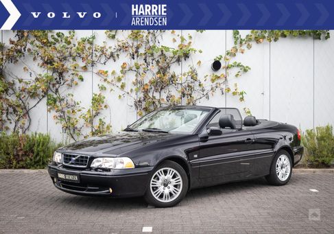 Volvo C70, 2004