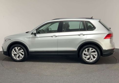 Volkswagen Tiguan, 2022 3