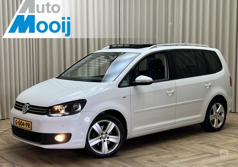 Volkswagen Touran, 2015