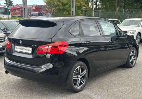BMW 218, 2018 3