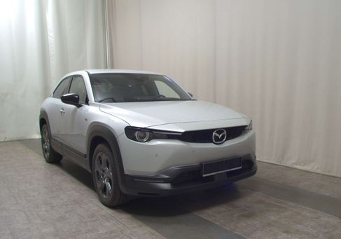 Mazda MX-30, 2024 3