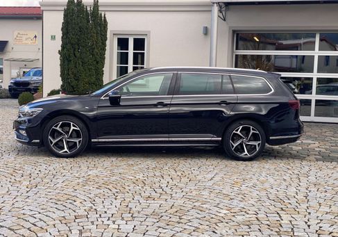 Volkswagen Passat, 2021