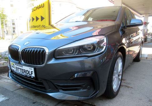 BMW 225, 2020
