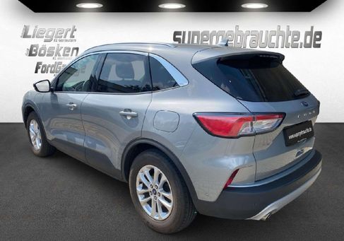 Ford Kuga, 2021