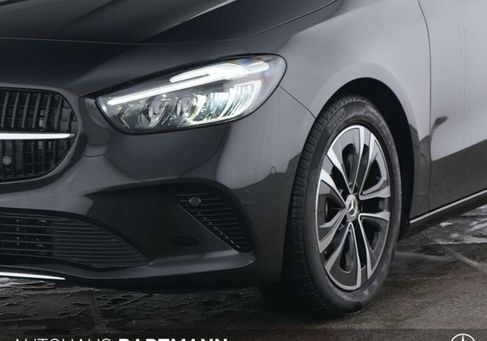 Mercedes-Benz B 180, 2024