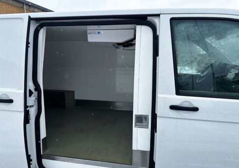 Volkswagen T6 Transporter, 2021